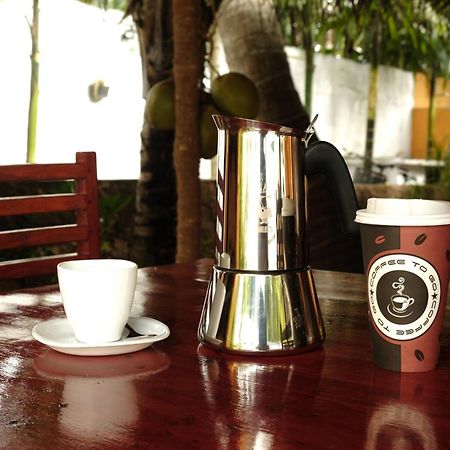 Menaka Homestay Tangalle Kültér fotó
