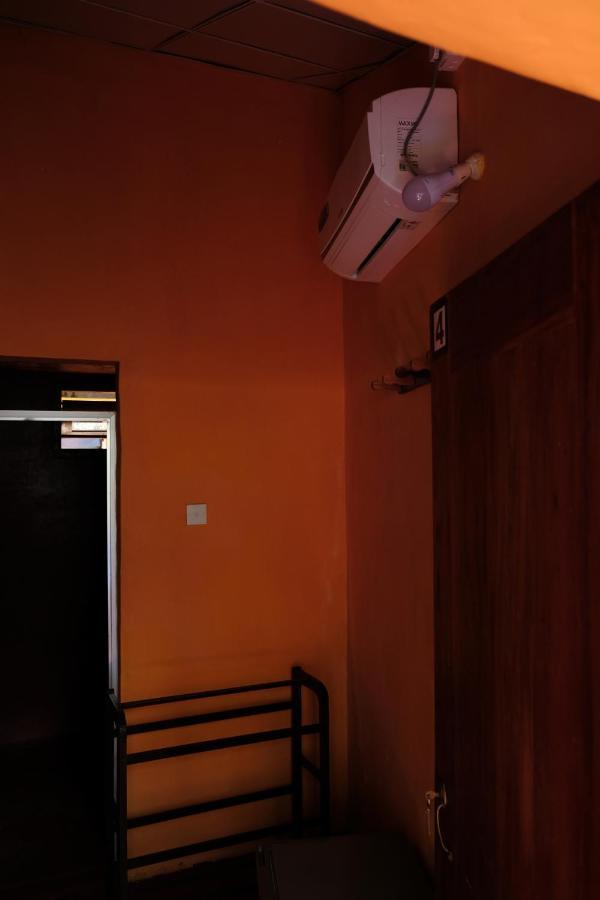 Menaka Homestay Tangalle Kültér fotó