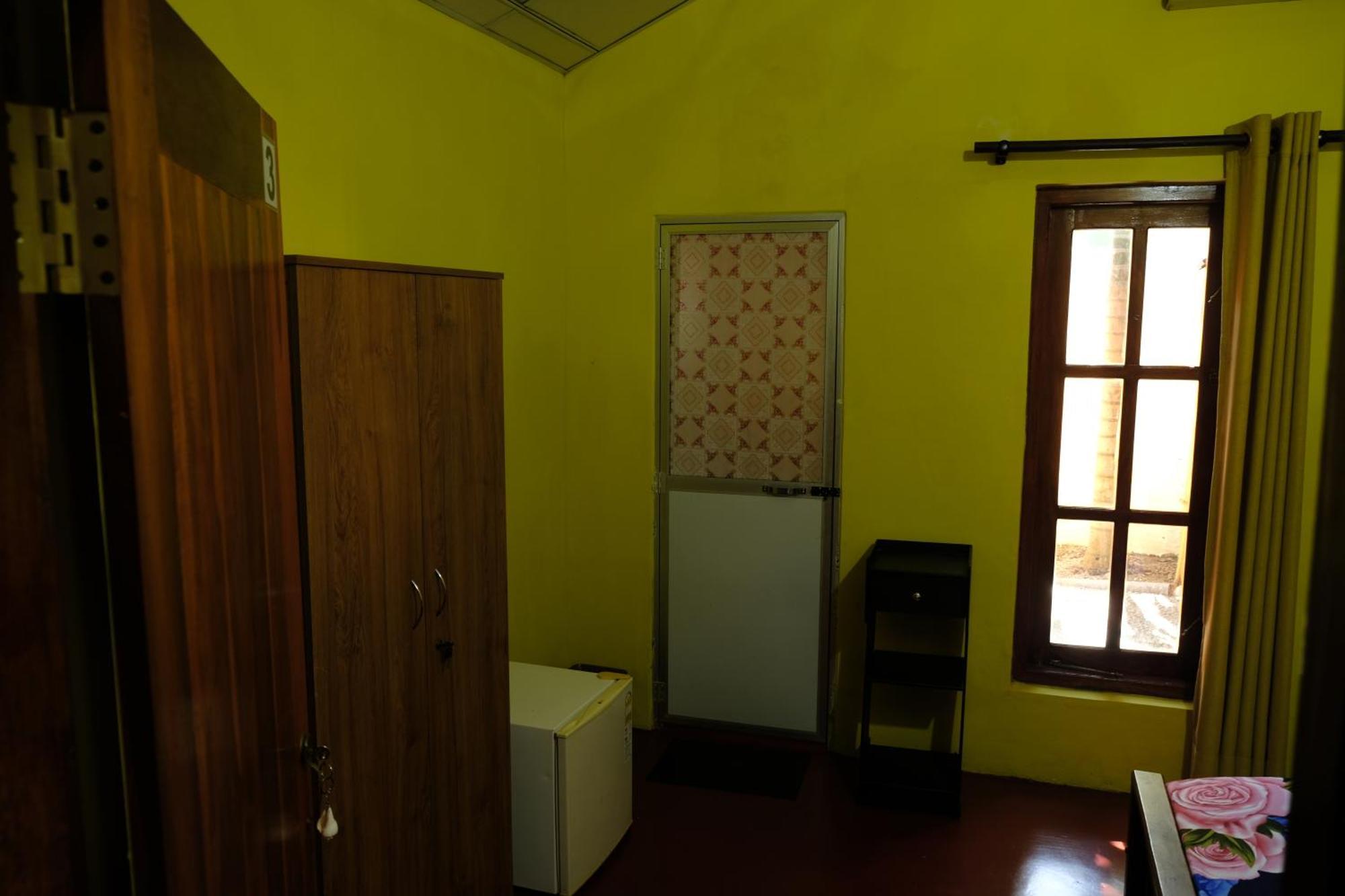 Menaka Homestay Tangalle Kültér fotó